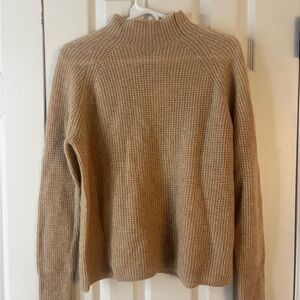 BRAND NEW Vineyard Vines Tan Women's Turtleneck Sweater